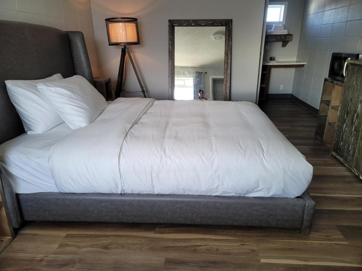Parkside Inn 大草原城 外观 照片